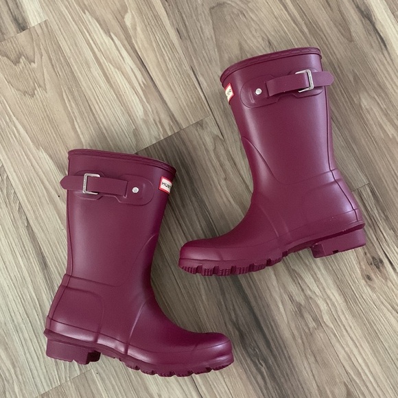 Brand new Hunter original short matte rain boots - Picture 3 of 7